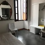 Oda ve Kahvaltı Palazzo Bolasco Alghero
