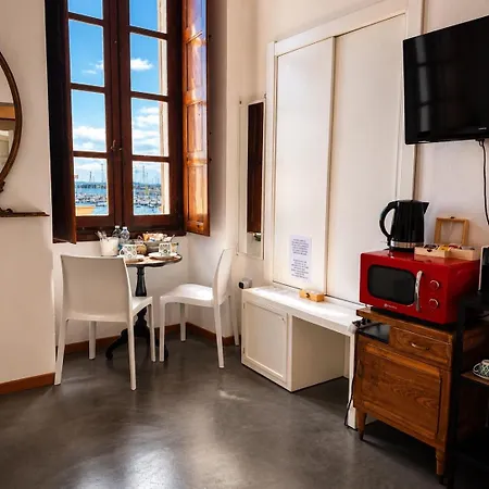 Palazzo Bolasco Bed & Breakfast Alghero