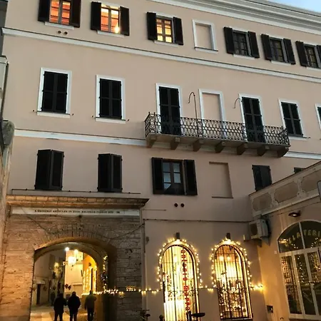 ベッド・アンド・ブレックファスト Palazzo Bolasco アルゲーロ